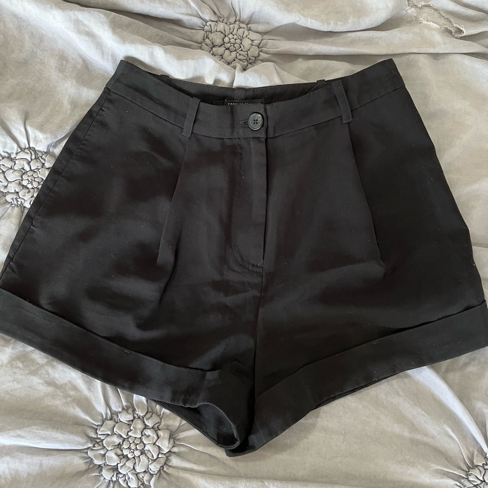 Trouser shorts